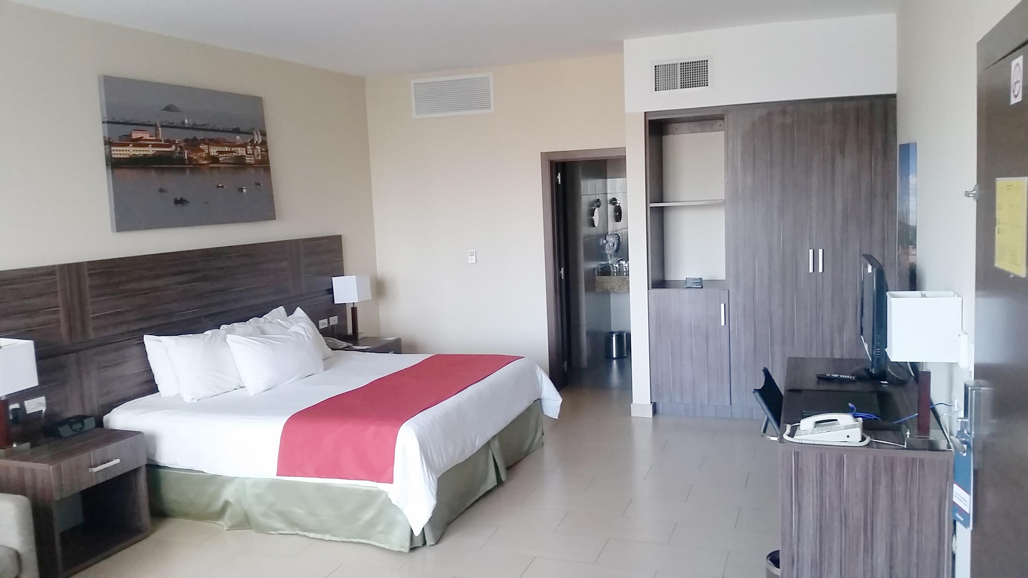 Victoria Hotel And Suites Panama Exterior photo